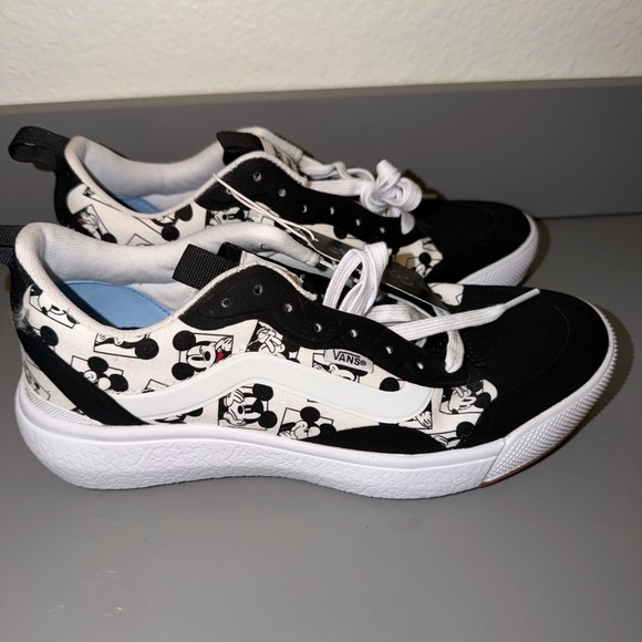 Vans Mickey Mouse Ultra Range UltraCush Shoes - Picture 1 of 6